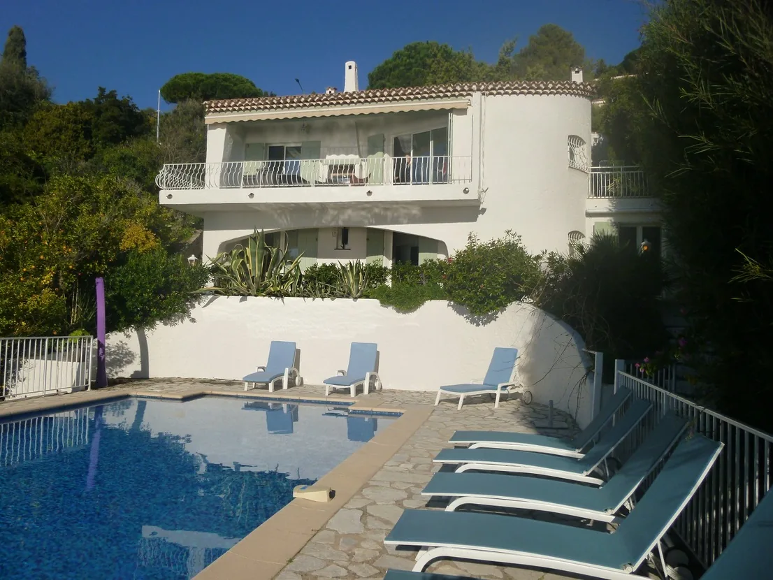 La maison · Azurview